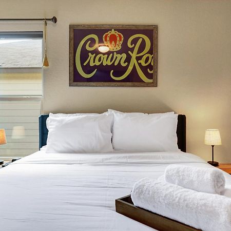 Speakeasy - A Birdy Vacation Rental سان أنطونيو المظهر الخارجي الصورة