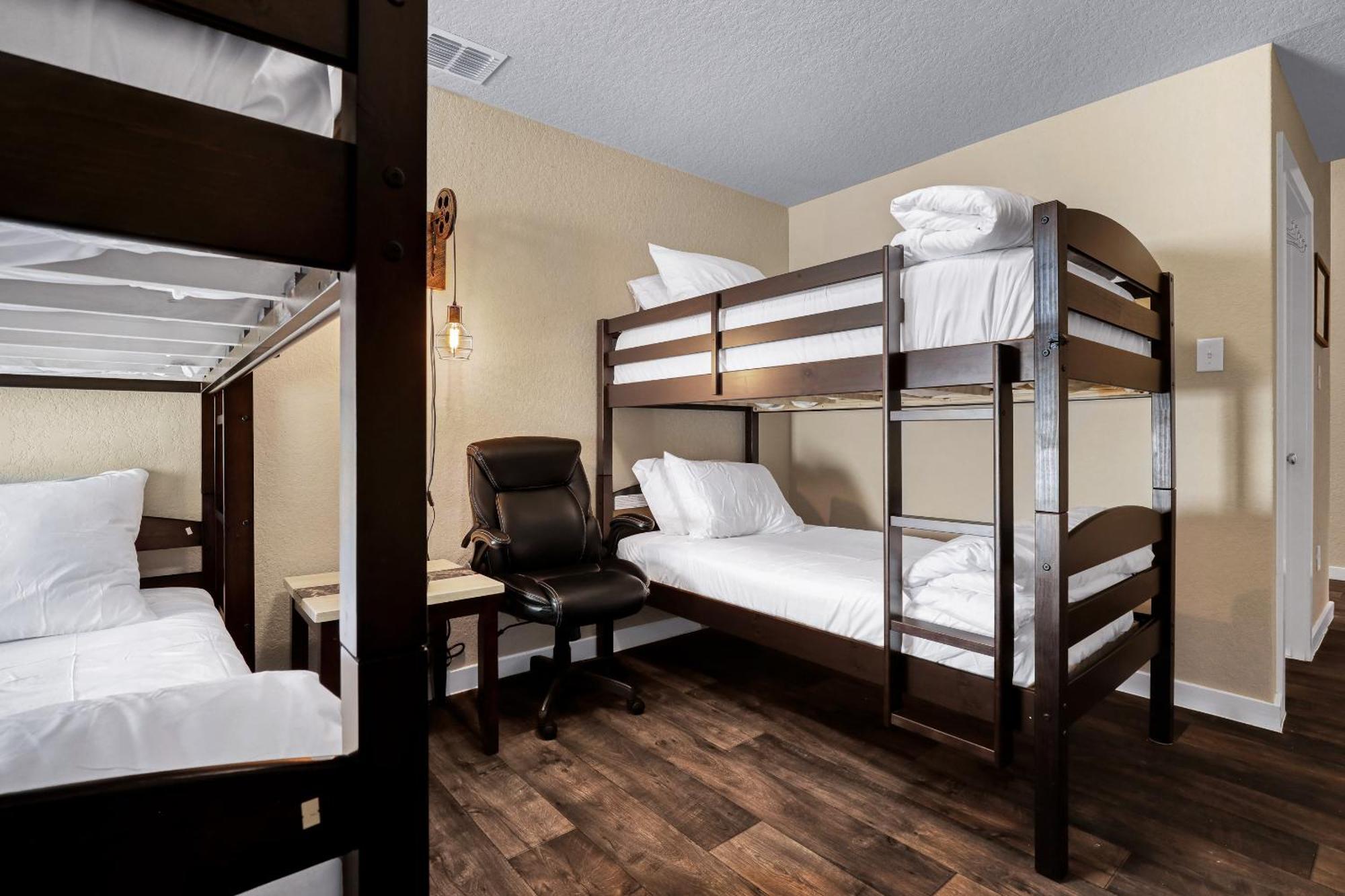 Speakeasy - A Birdy Vacation Rental سان أنطونيو المظهر الخارجي الصورة