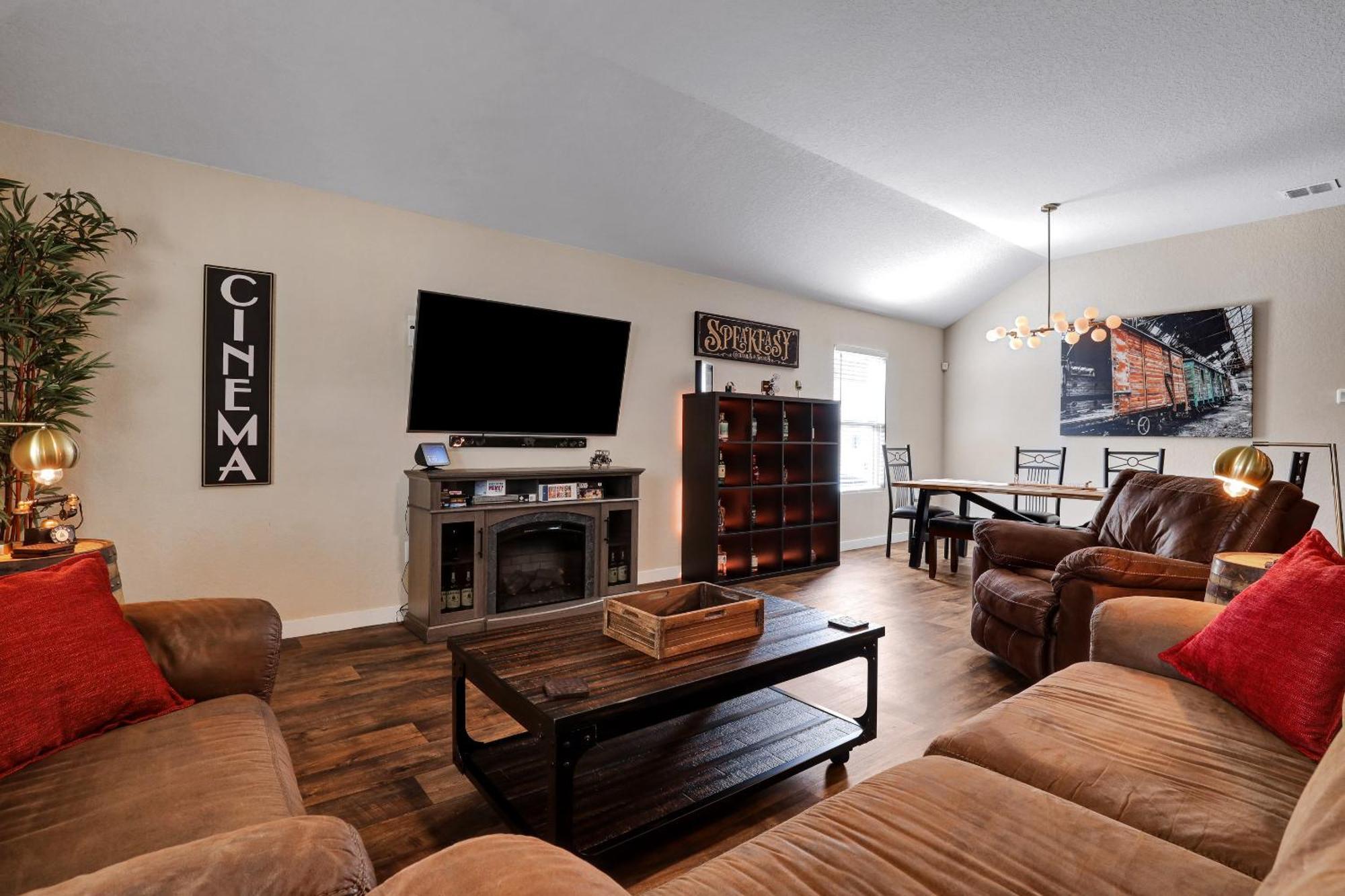 Speakeasy - A Birdy Vacation Rental سان أنطونيو المظهر الخارجي الصورة