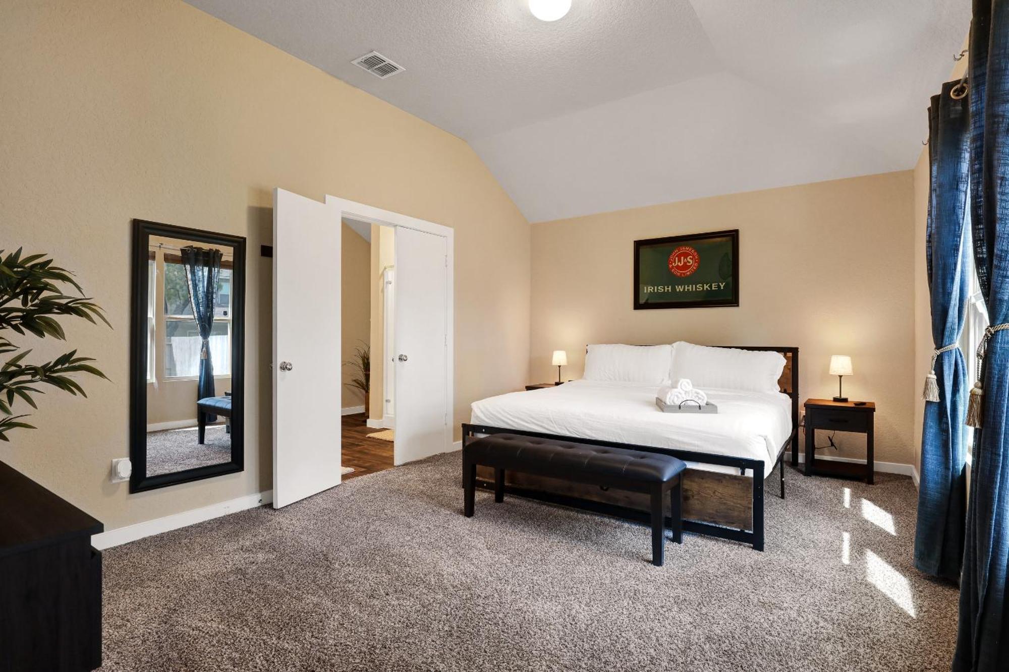 Speakeasy - A Birdy Vacation Rental سان أنطونيو المظهر الخارجي الصورة